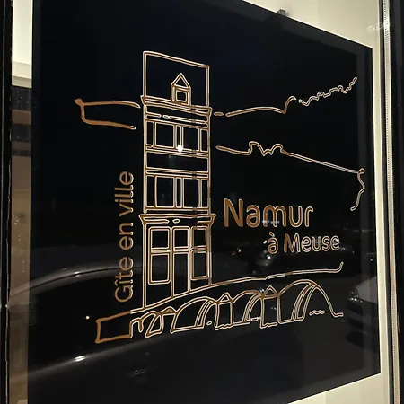 A Meuse - Familiale Les Avresses 3*