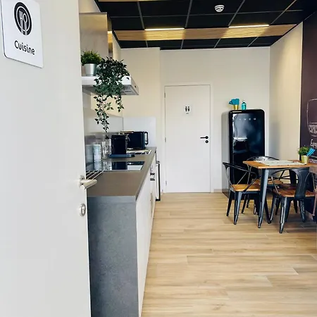 A Meuse - Familiale Les Avresses לינה וארוחת בוקר נמור